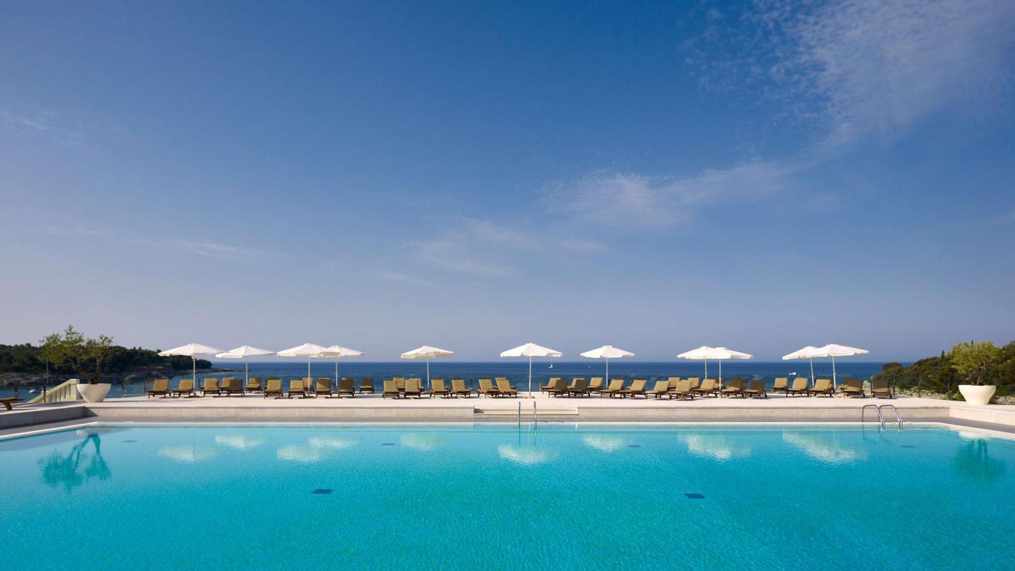 Park Plaza Verudela Пула Екстериор снимка