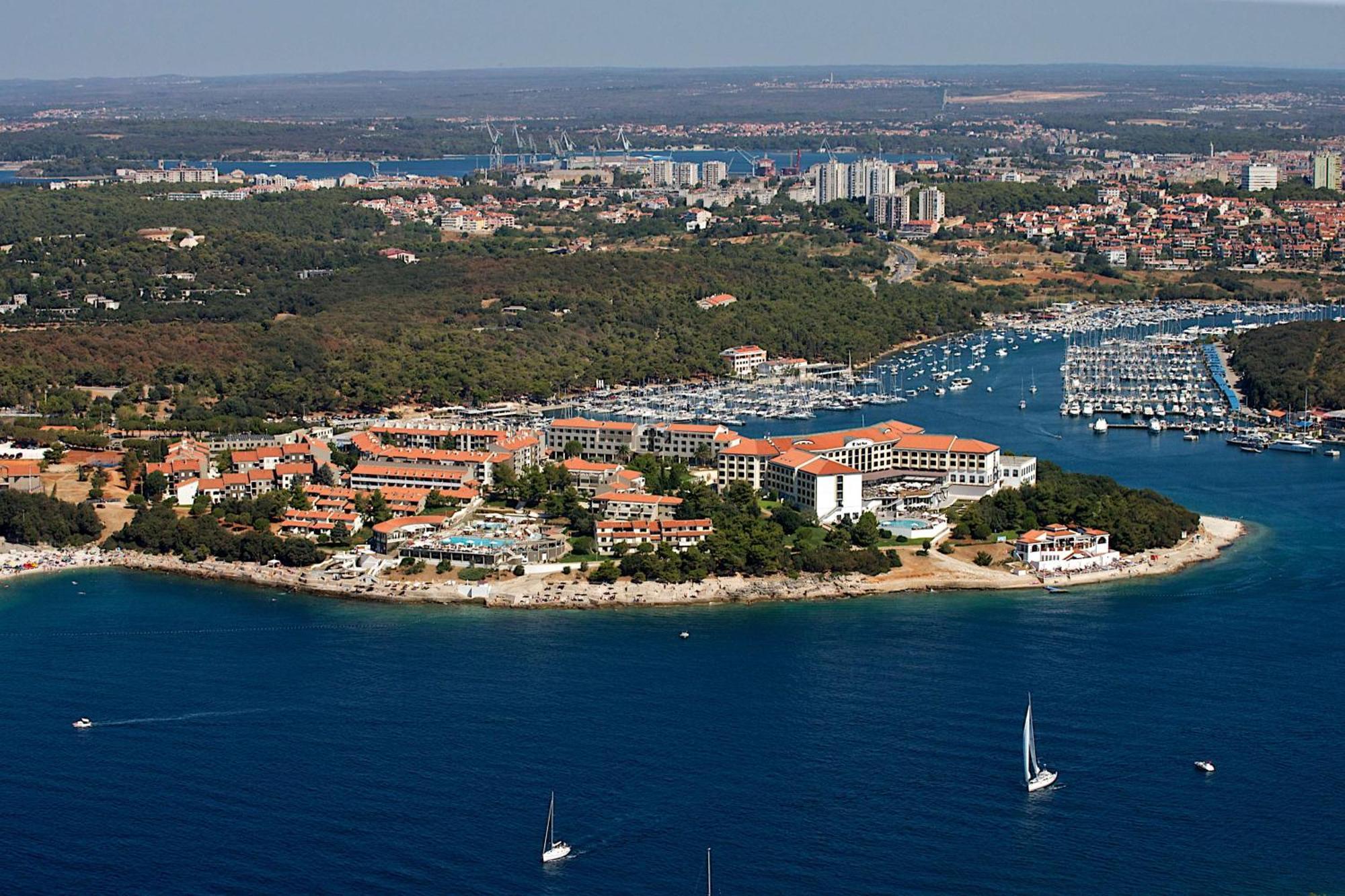 Park Plaza Verudela Пула Екстериор снимка