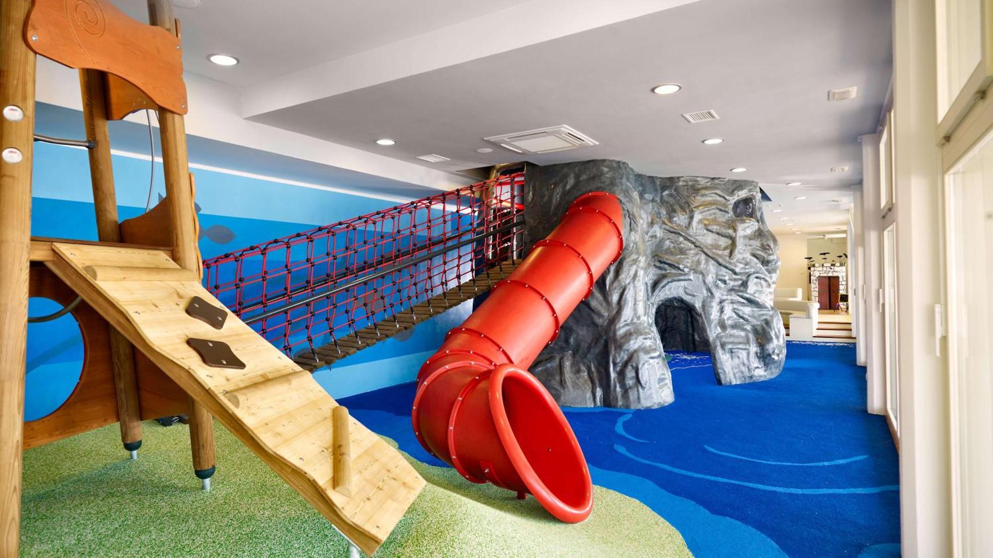 Park Plaza Verudela Пула Екстериор снимка