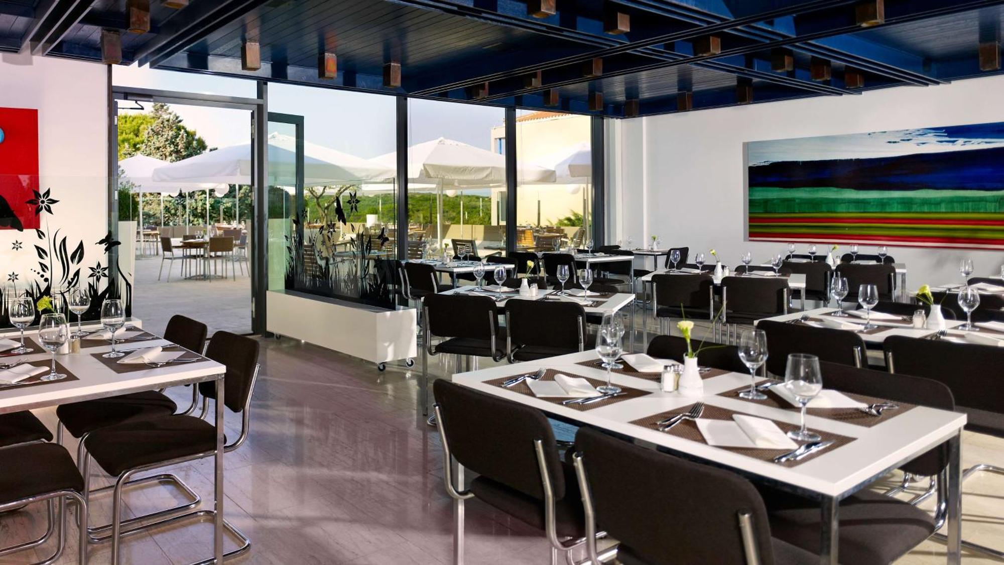 Park Plaza Verudela Пула Екстериор снимка